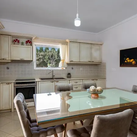 Elianna Lefkada * Tsoukaládhes